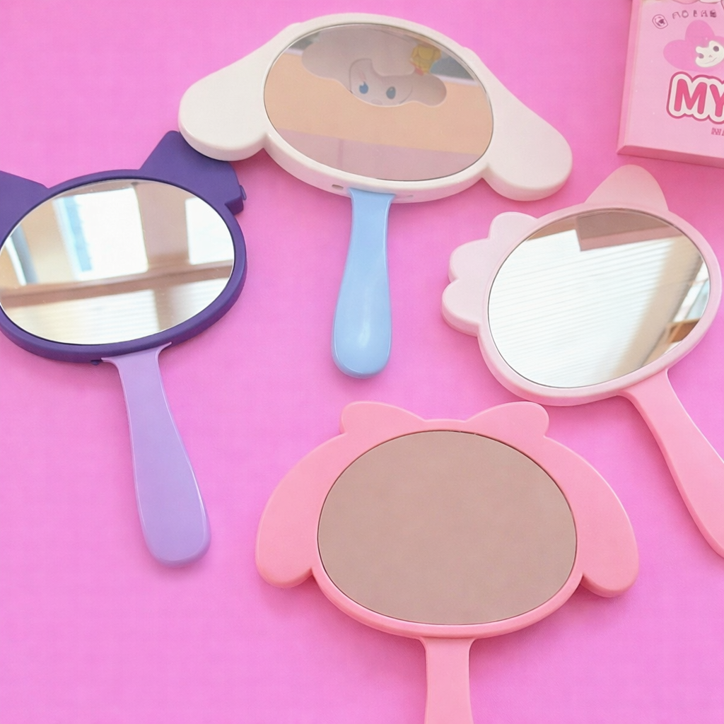 Kawaii My Melody Handheld Makeup Mirror Comb