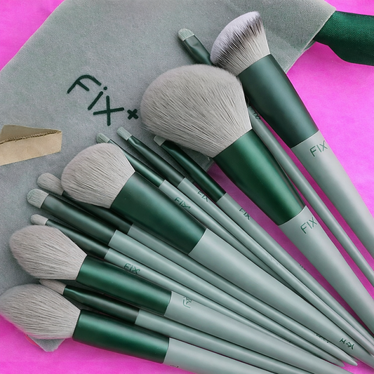 PROFESSIONAL FIX+ MAKEUP BRUSHES GREEN COLOUR SET OF 13PCS